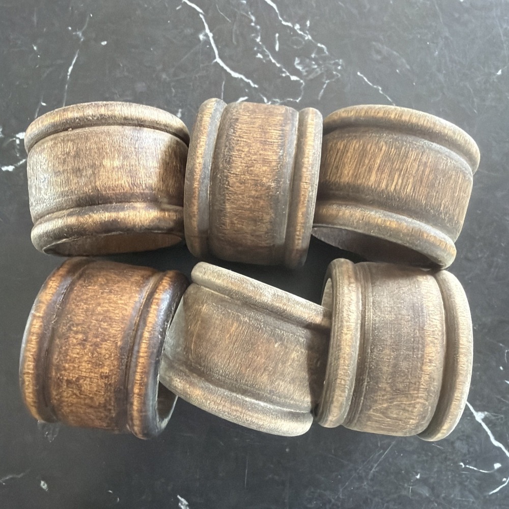 Vintage Rustic Wooden Napkin Rings Walnut Stained, Colonial, MCM Style Set of 6